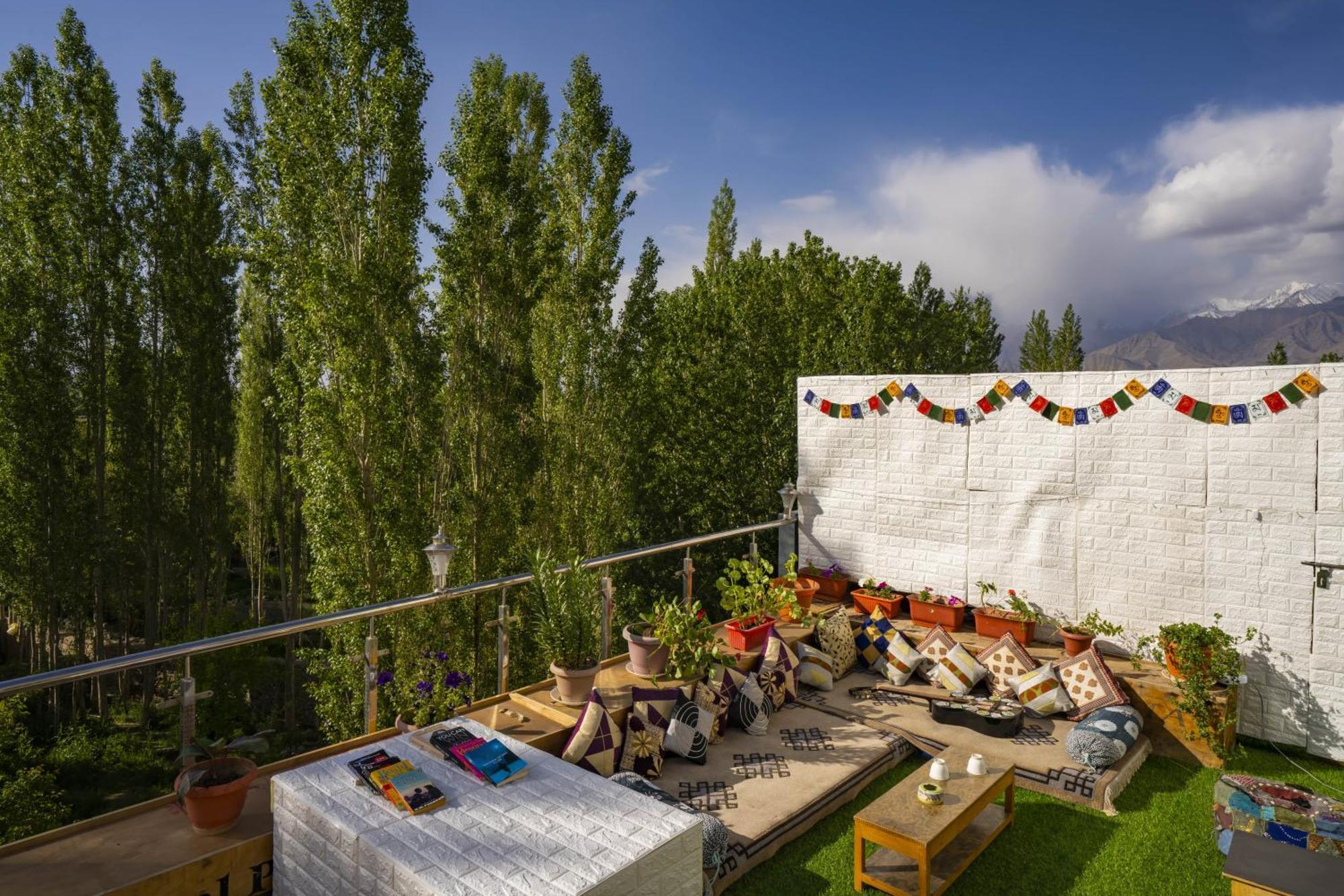 Rainbow Holiday Home Leh Buitenkant foto